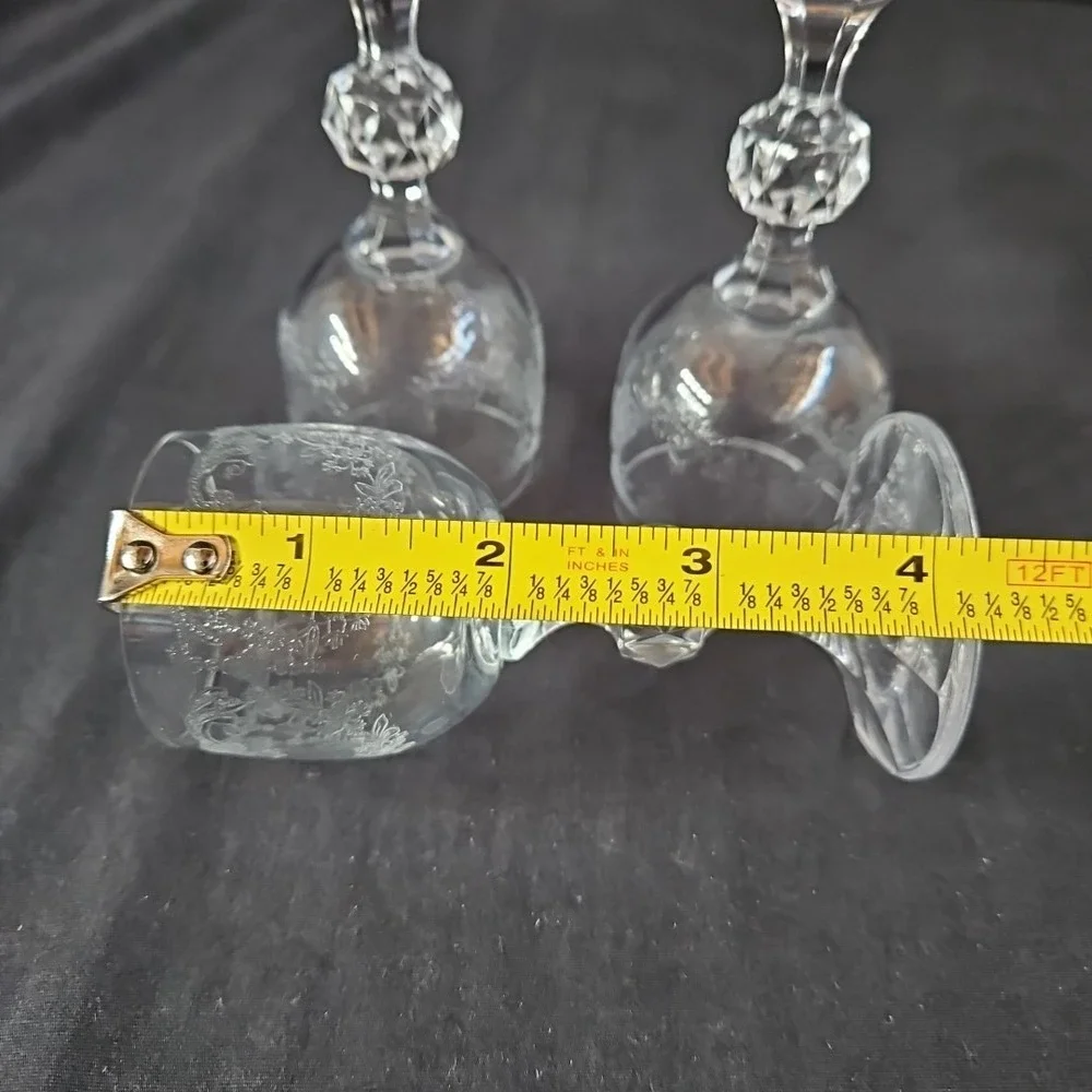 Bohemia‎ Crystal Etched Czech Liqueur Glasses 4 1/4